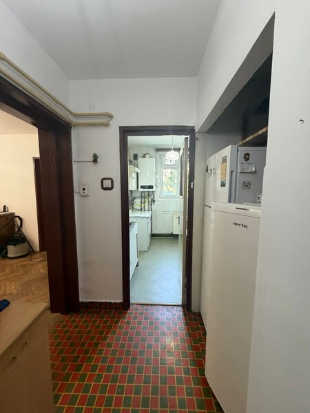 Nicolae Grigorescu fix la metrou pe Camil Ressu, bloc tip H.